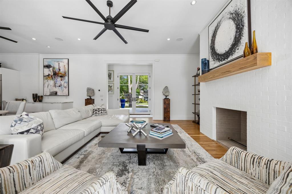 11123 West Ricks Circle Dallas, TX 75230 - Photo 8 of 30