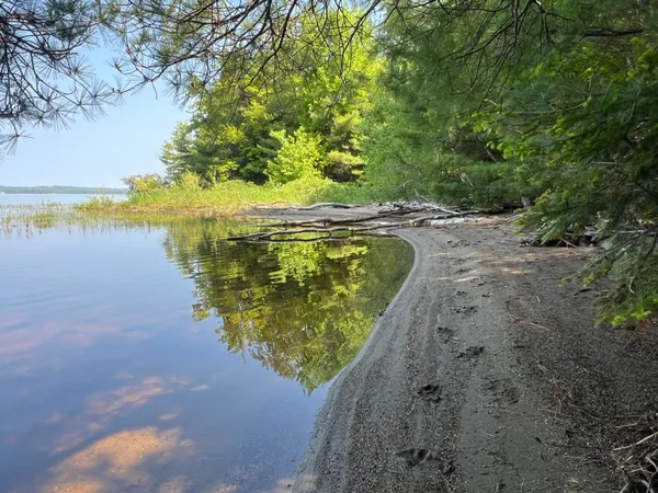 $274,900 | 5 Taylor Woods Road, Ellsworth, ME 04605