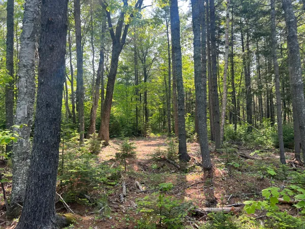 $274,900 | 5 Taylor Woods Road, Ellsworth, ME 04605