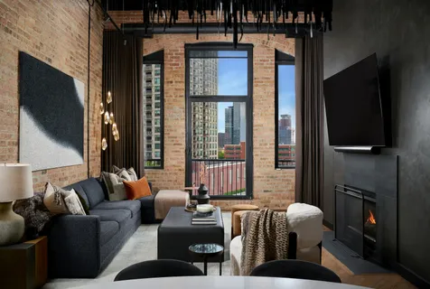 $1,495,000 | 550 North Kingsbury Street, Unit 603, Chicago, IL 60654