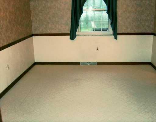 2262 Walters Road Allison Park, PA 15101 - Photo 3 of 8 Gallery Image 3