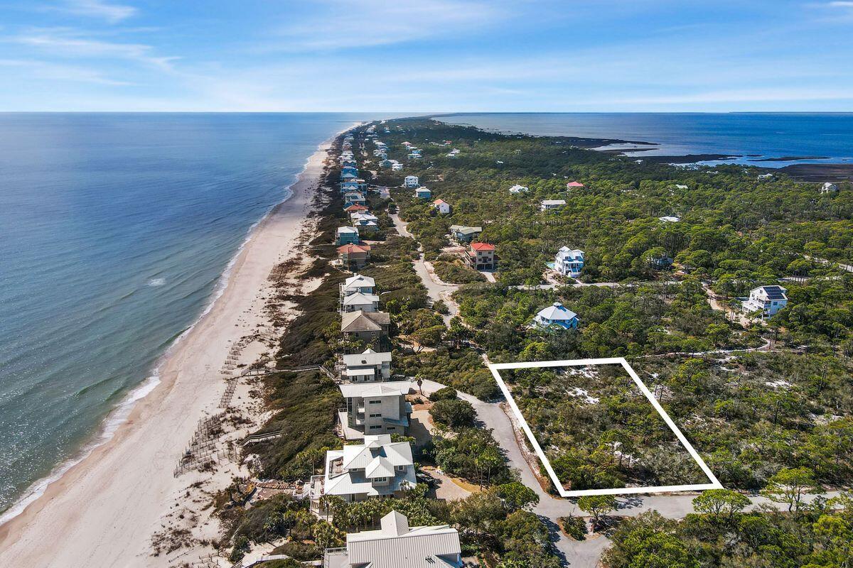 1644 Hawthorne Lane St. George Island, FL 32328 - Photo 5 of 24 a view of balcony