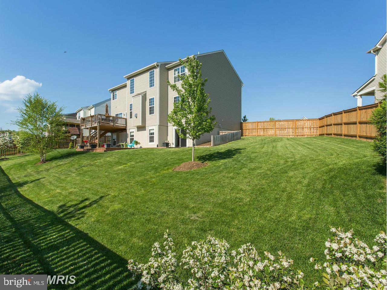 14324 Meagan Loop Gainesville, VA 20155 - Photo 2 of 28