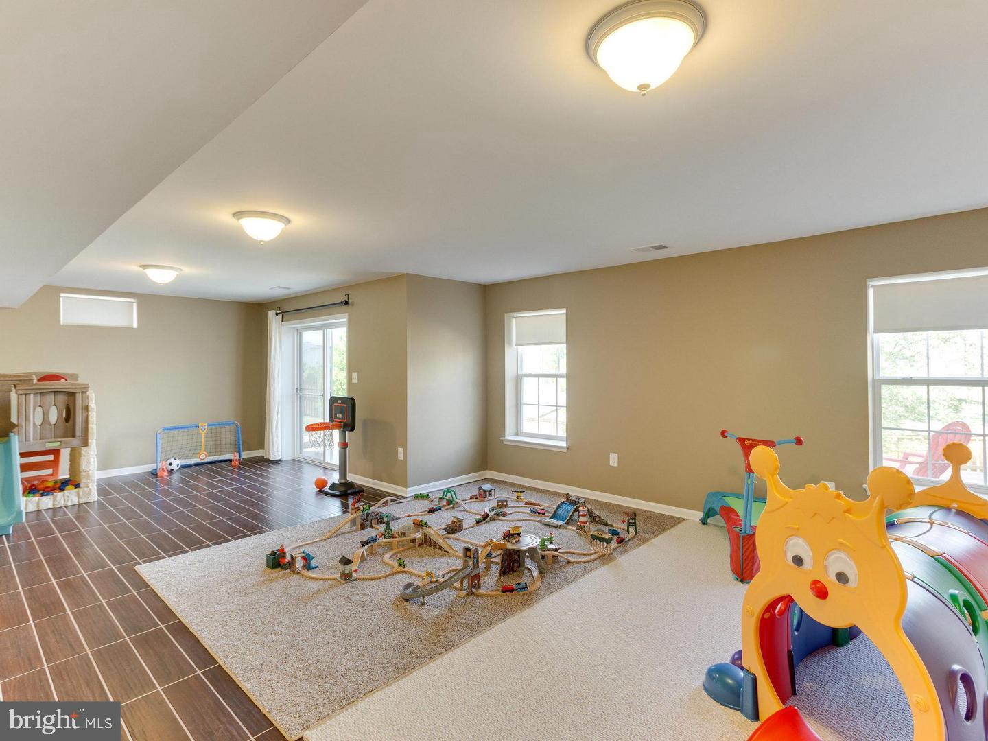 14324 Meagan Loop Gainesville, VA 20155 - Photo 24 of 28