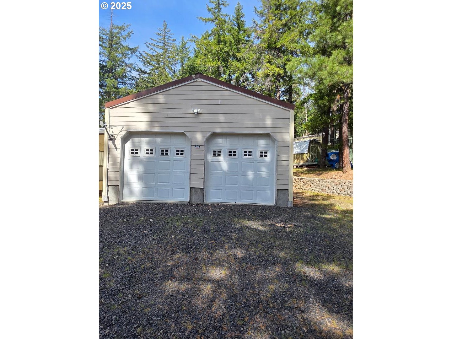 358 Oak Park Place Wamic, OR 97063 - Photo 25 of 29 a view of a house with a yard