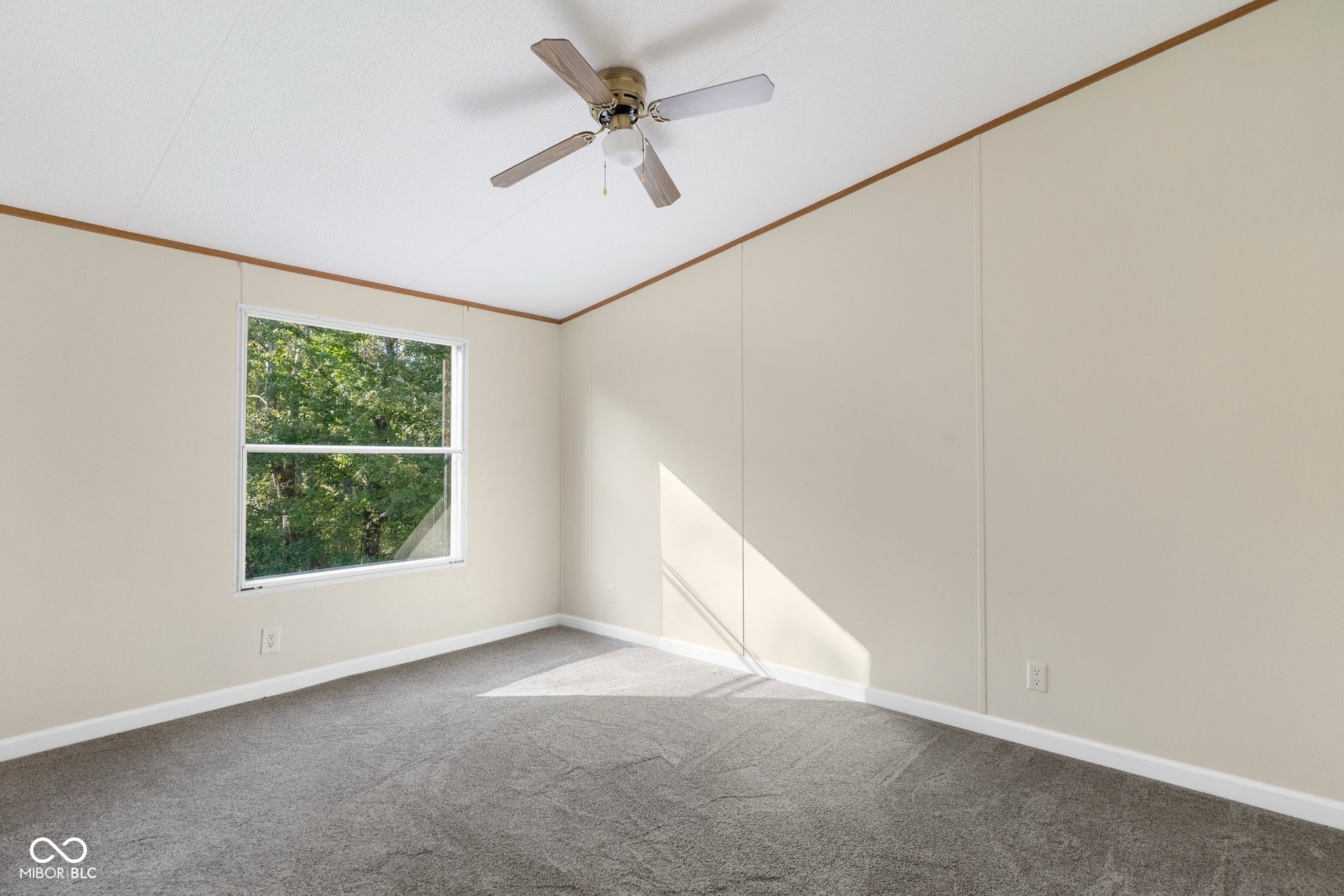 2783 West County Road 850 South Commiskey, IN 47227 - Photo 11 of 31