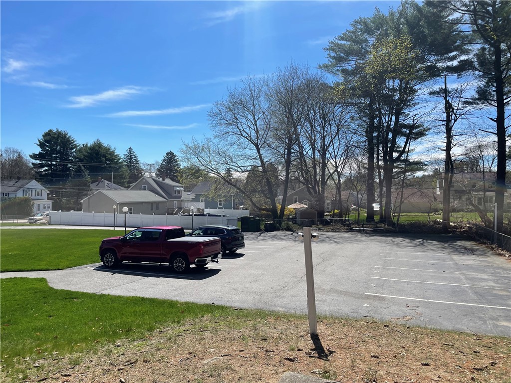 92 Dean Avenue, Unit 4 Smithfield, RI 02917 - Photo 2 of 11