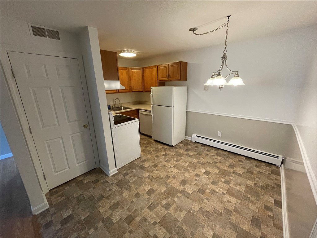92 Dean Avenue, Unit 4 Smithfield, RI 02917 - Photo 6 of 11
