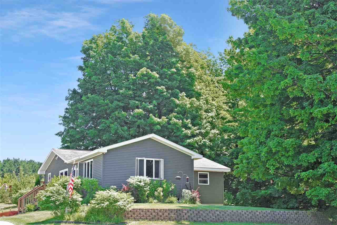 4351 Ludlow Road South Boardman, MI 49680 - Photo 3 of 48 1876091-2.JPG