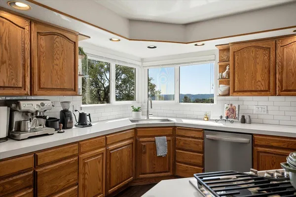 $1,150,000 | 1991 Quartz Creek Lane, Placerville, CA 95667