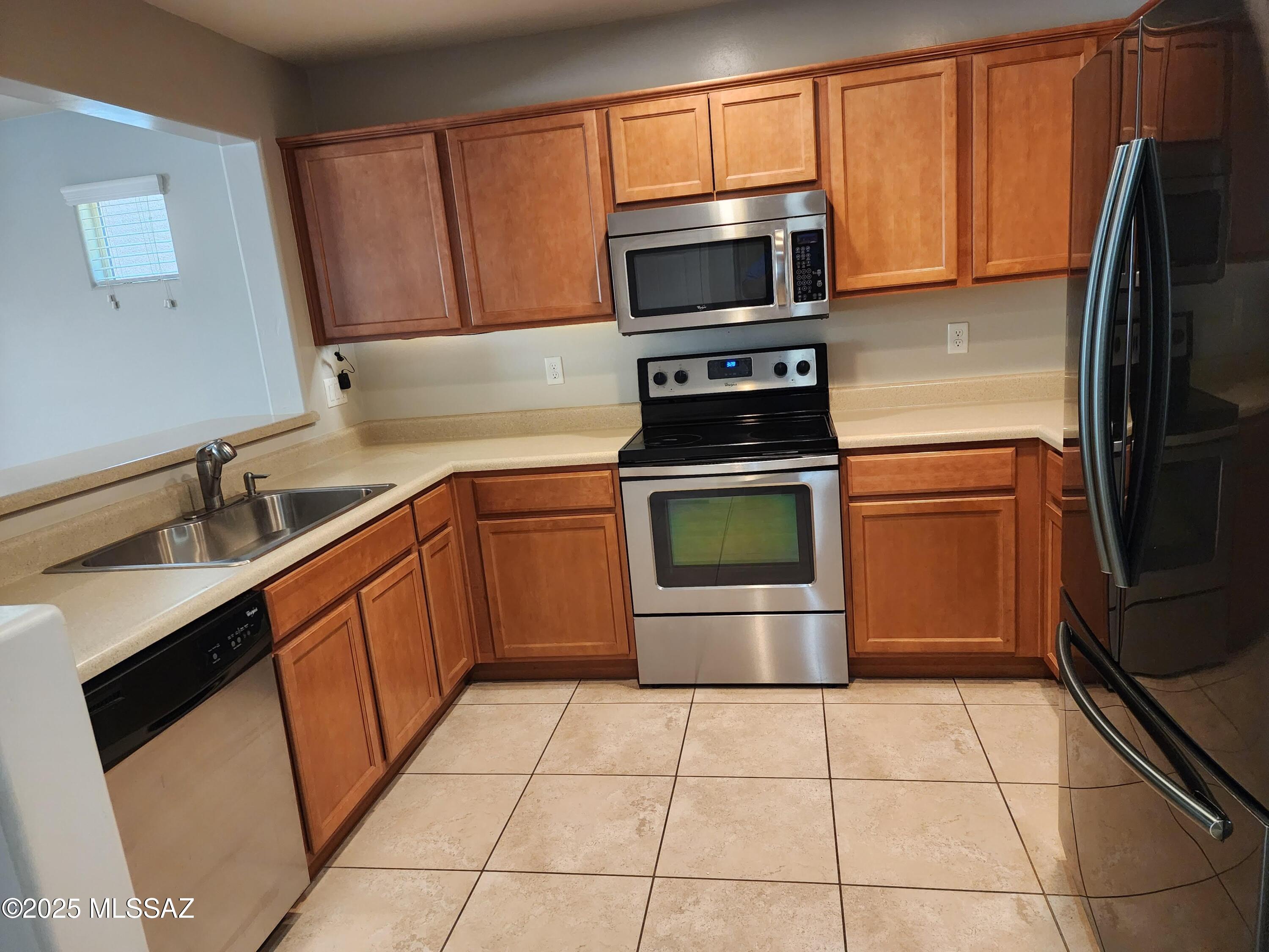5781 Cedar Ridge Road Tucson, AZ 85747 - Photo 7 of 21