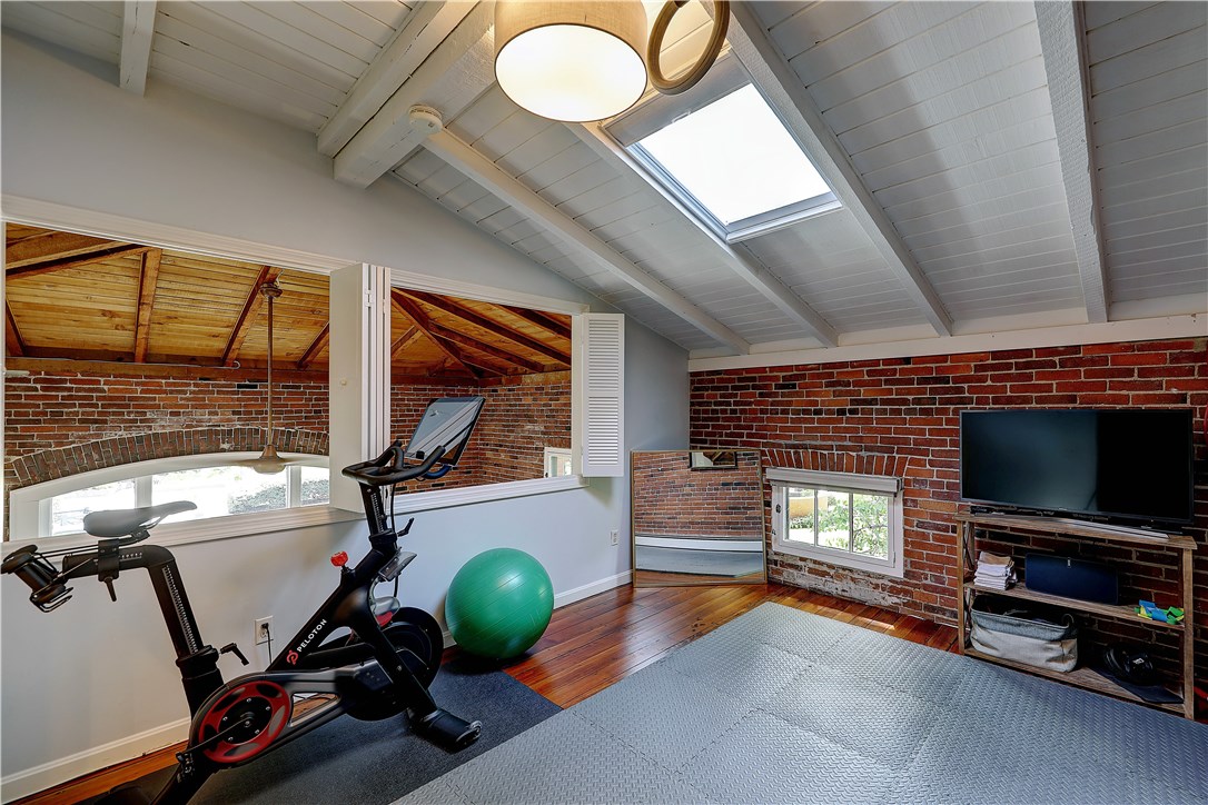 193 Hope Street, Unit 3 Providence, RI 02906 - Photo 24 of 31