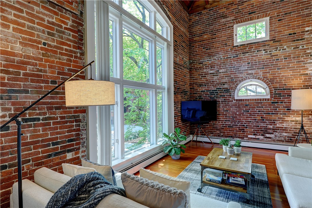 193 Hope Street, Unit 3 Providence, RI 02906 - Photo 6 of 31