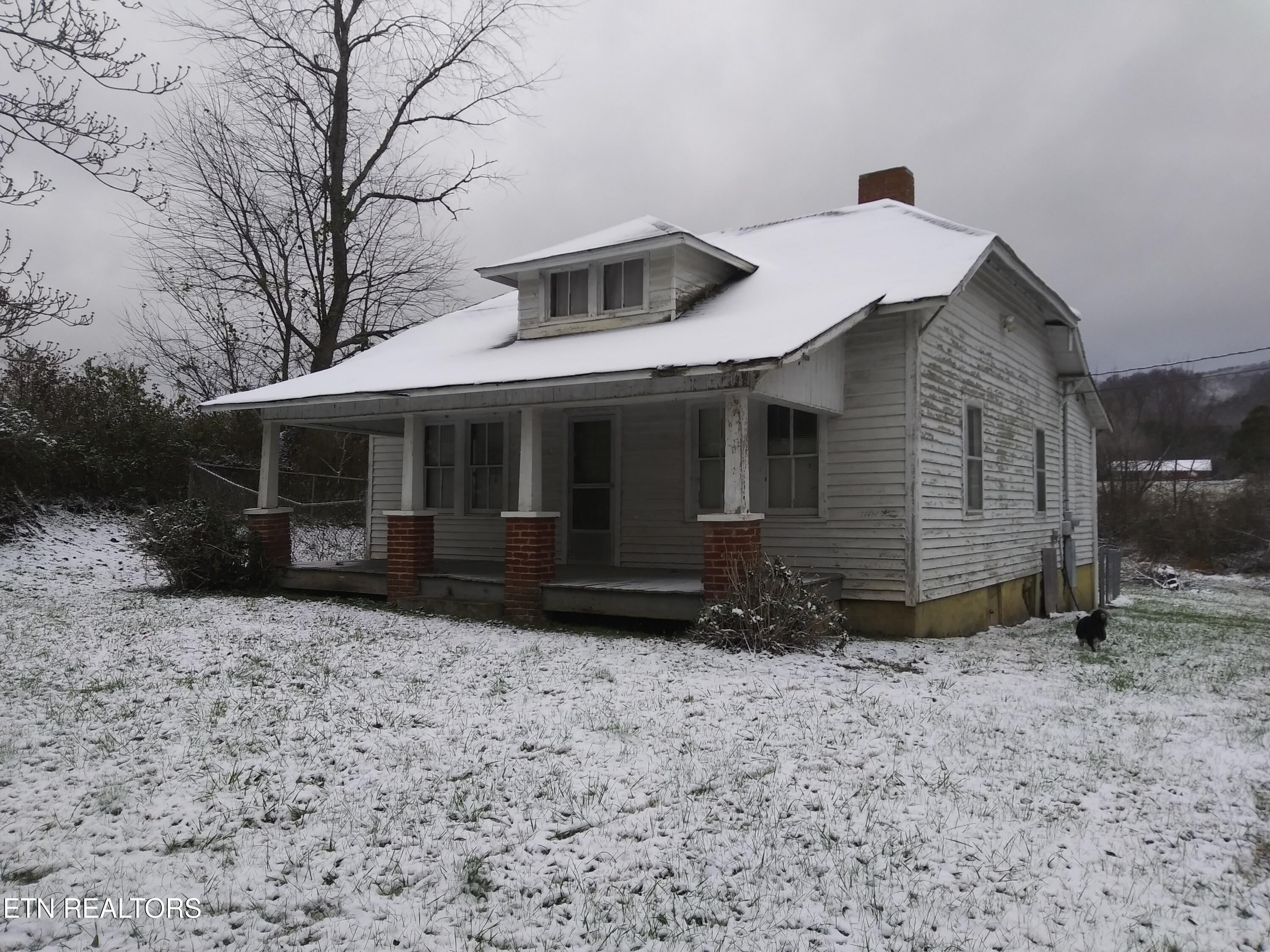 1333 Cherry Street Rutledge, TN 37861 - Photo 4 of 26 Farmhouse
