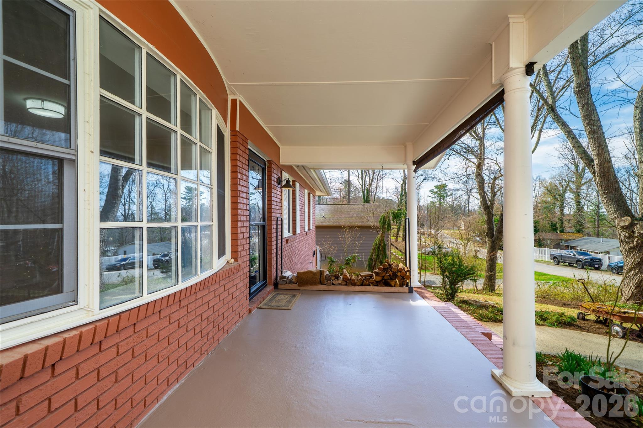 131 Locust Court Arden, NC 28704 - Photo 5 of 35