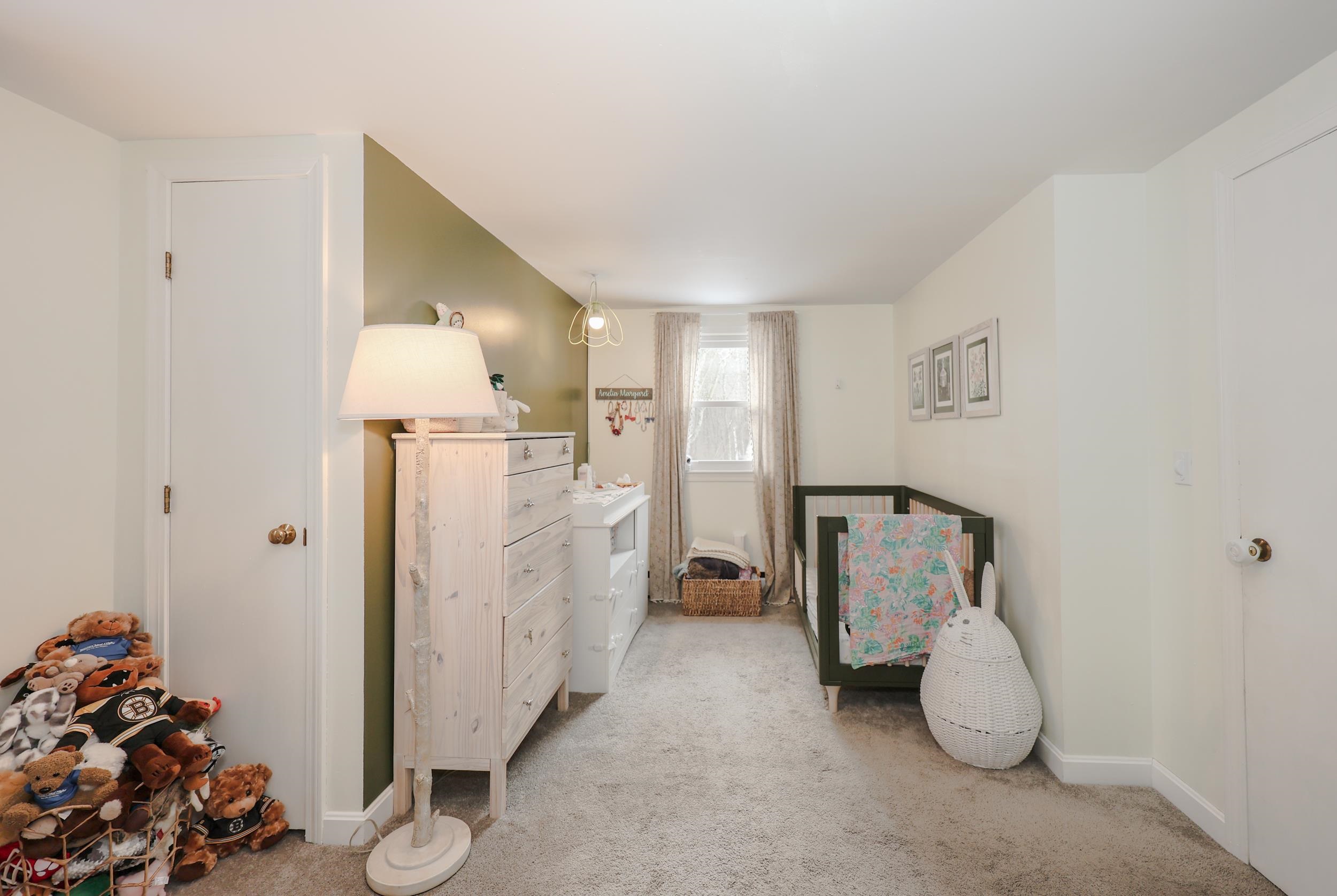 27 Willow Street Pelham, NH 03076 - Photo 26 of 31