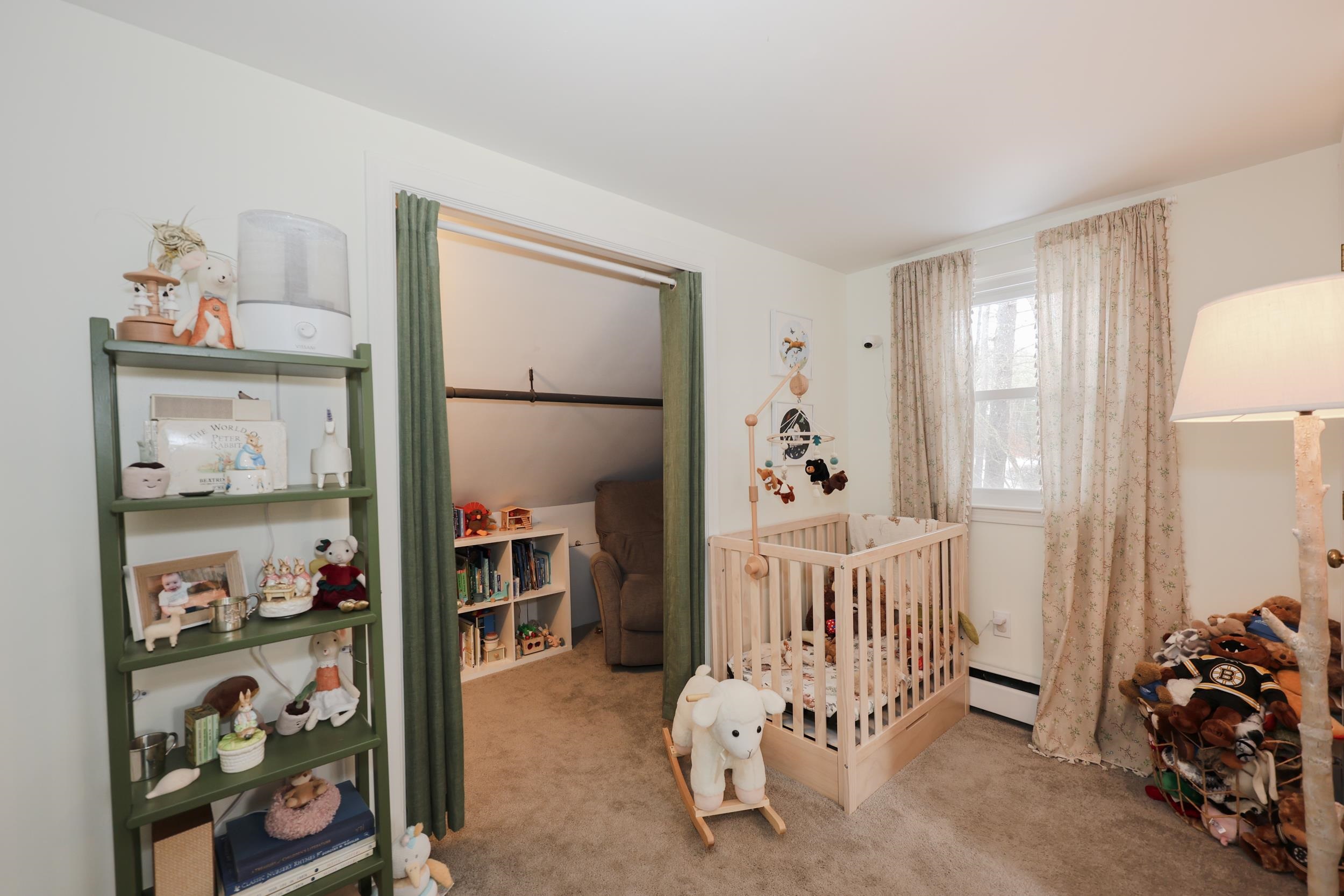 27 Willow Street Pelham, NH 03076 - Photo 27 of 31