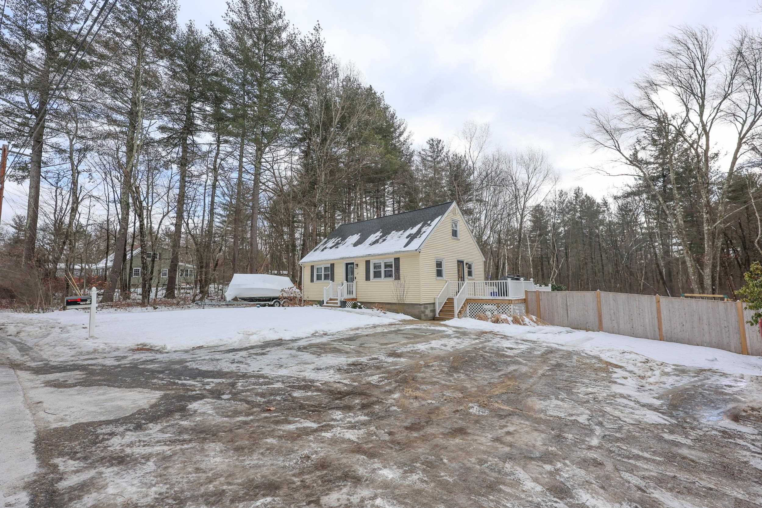 27 Willow Street Pelham, NH 03076 - Photo 31 of 31