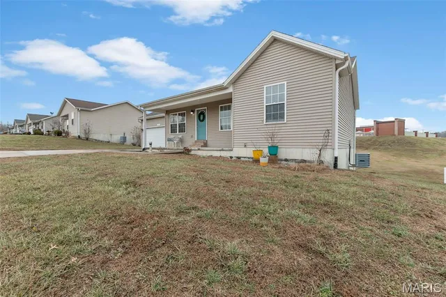 $265,000 | 590 Sara Street, Jackson, MO 63755