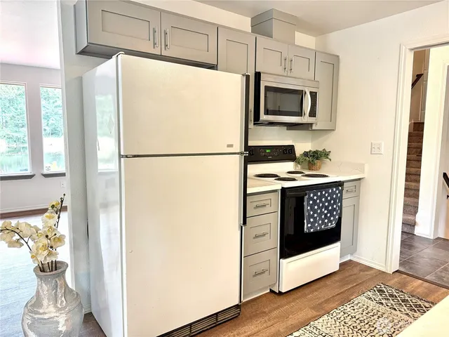 $549,950 | 31219 62nd Ave Court South, Roy, WA 98580