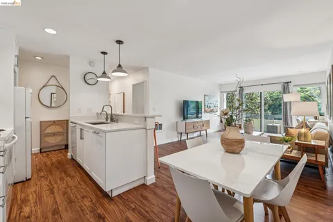 $445,000 | 651 Oakland Avenue, Unit 1F, Oakland, CA 94611