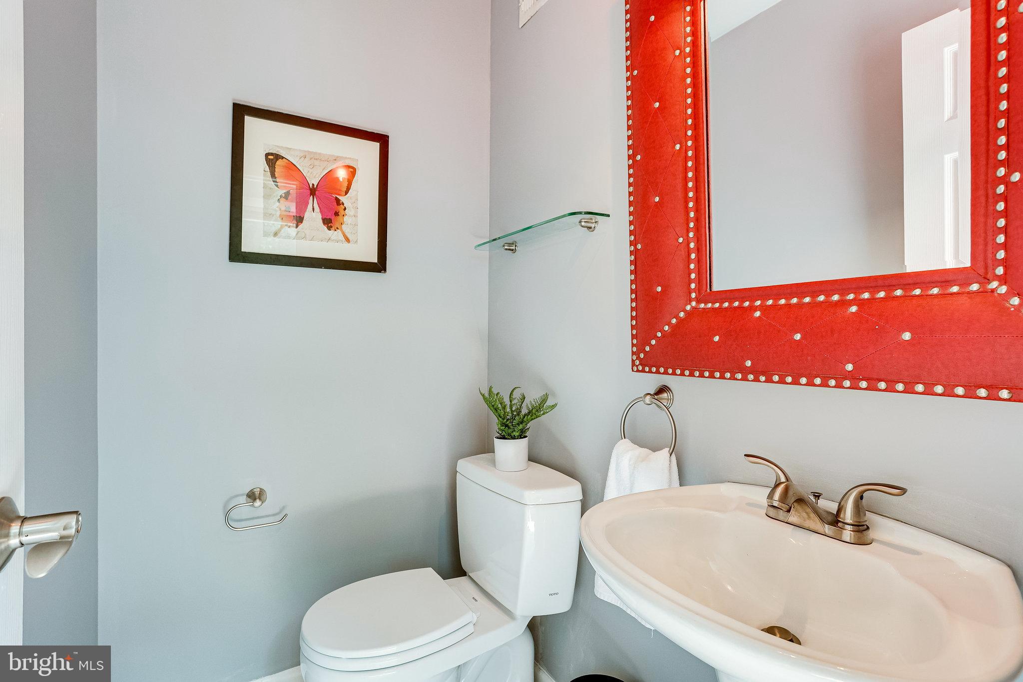 2523 Spanish Moss Court Reston, VA 20191 - Photo 22 of 52 Gallery Image 22