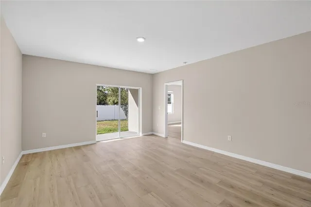 $2,300 | 10019 Merry Fawn Court, Sun City Center, FL 33573