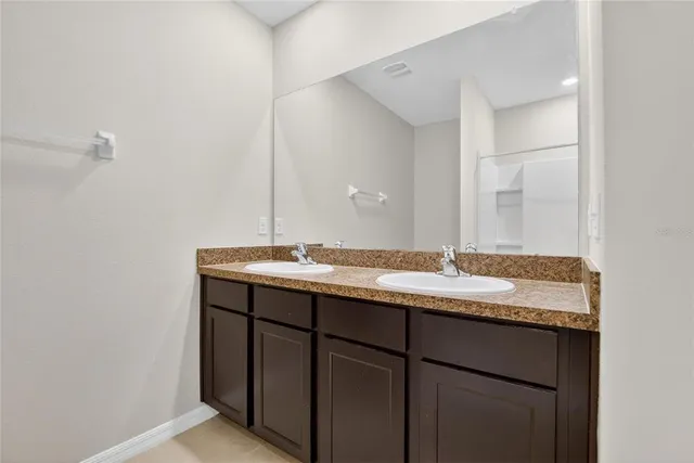 $2,300 | 10019 Merry Fawn Court, Sun City Center, FL 33573