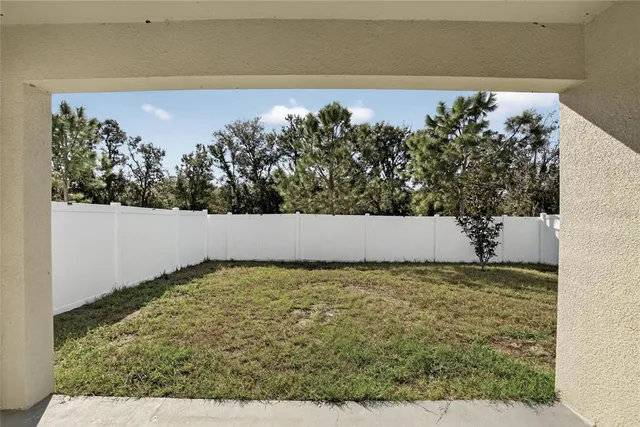 $2,300 | 10019 Merry Fawn Court, Sun City Center, FL 33573