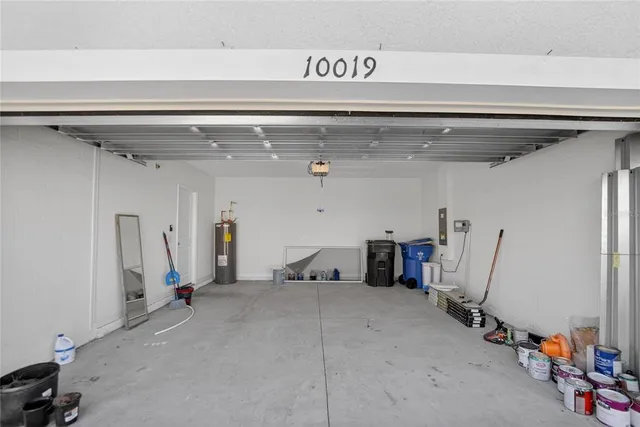 $2,300 | 10019 Merry Fawn Court, Sun City Center, FL 33573