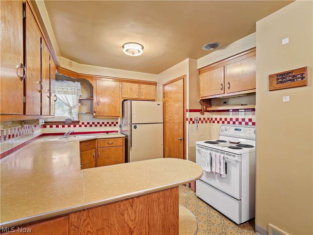 3311 Stoney Ridge Road Avon, OH 44011 - Photo 8 of 32 Gallery Image 8