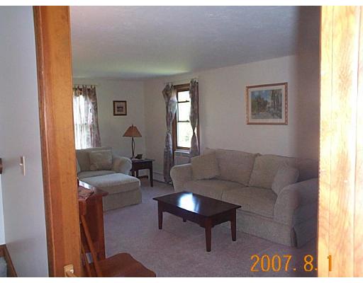 168 Upper North Row Road Sterling, MA 01564 - Photo 9 of 11 Gallery Image 9