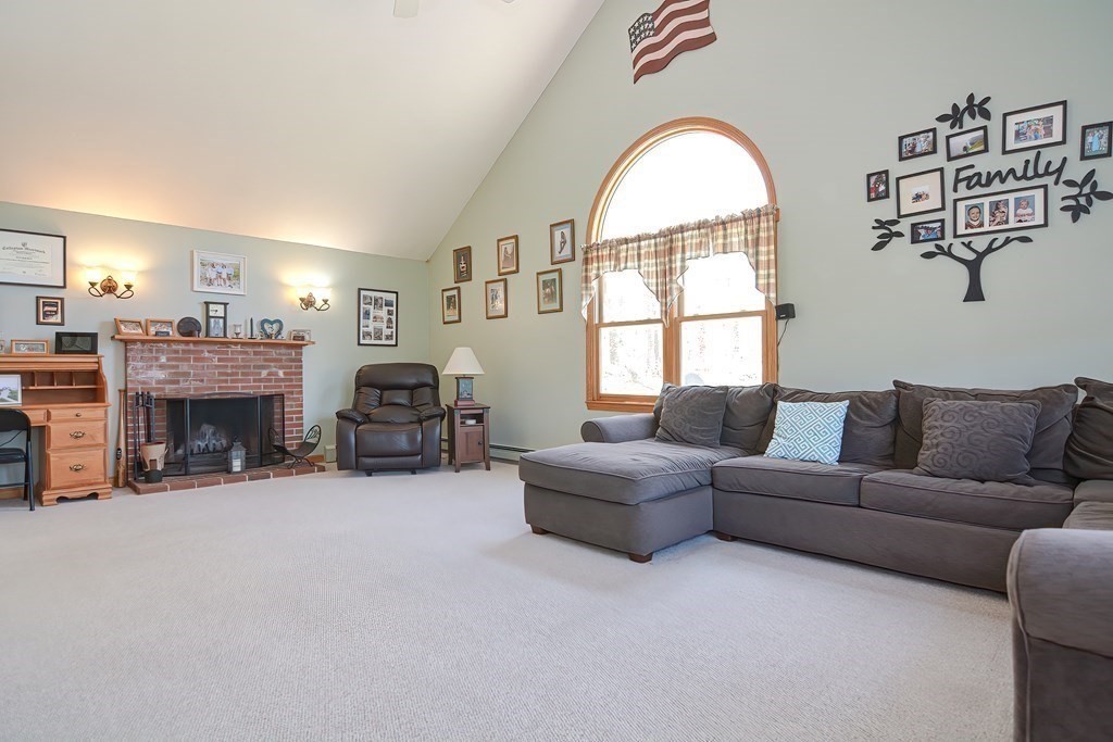 26 Butler Road Mendon, MA 01756 - Photo 16 of 42 Gallery Image 16