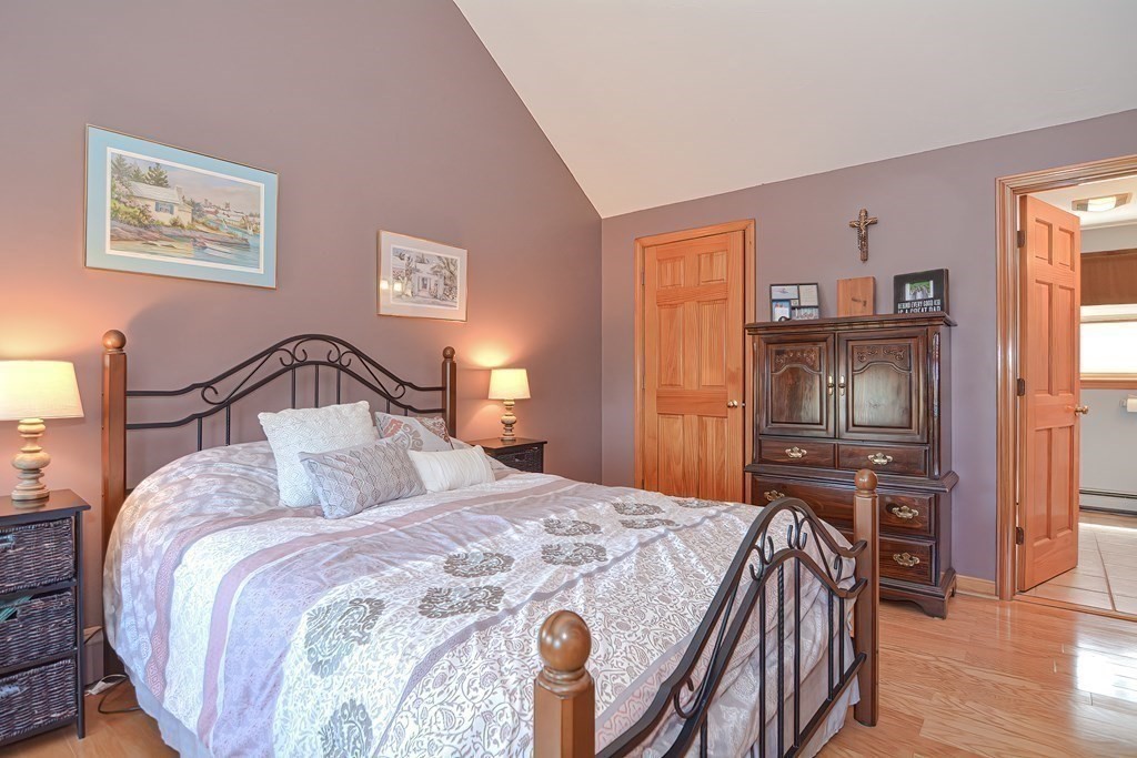 26 Butler Road Mendon, MA 01756 - Photo 23 of 42 Gallery Image 23