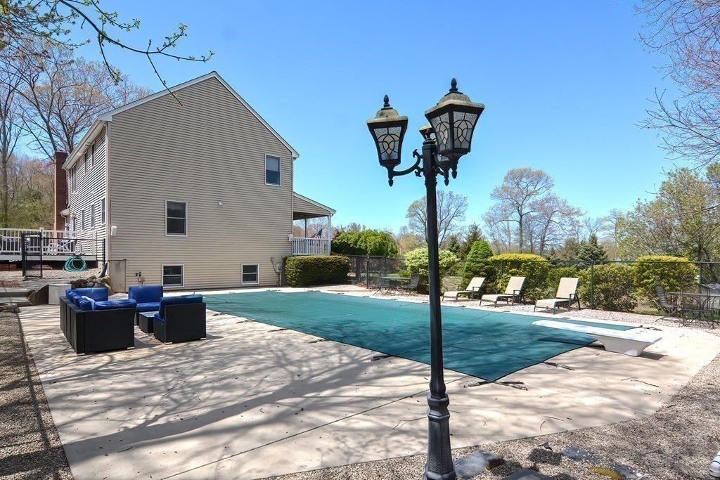26 Butler Road Mendon, MA 01756 - Photo 35 of 42 Gallery Image 35