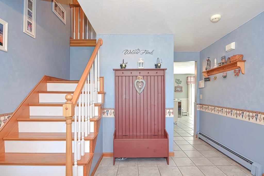 26 Butler Road Mendon, MA 01756 - Photo 5 of 42 Gallery Image 5