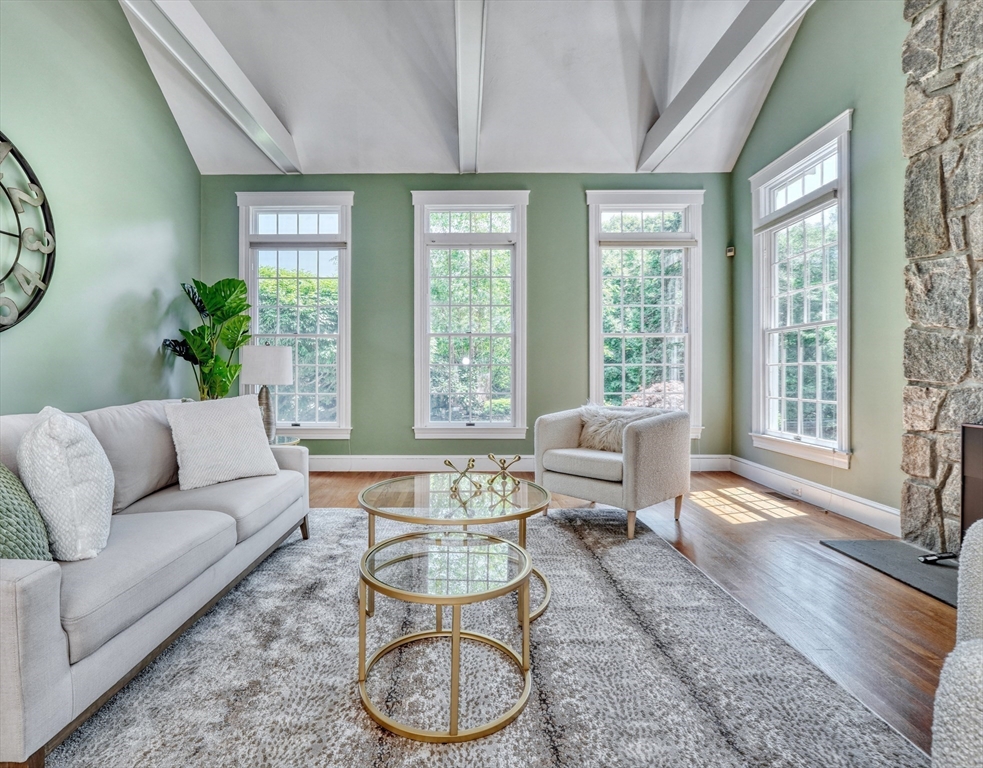 10 Garland Road Lincoln, MA 01773 - Photo 11 of 39 Gallery Image 11