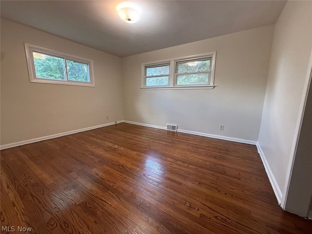 24113 East Silsby Road Beachwood, OH 44122 - Photo 13 of 28