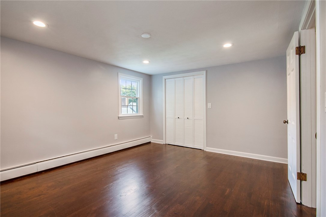 1 Enfield Road Warwick, RI 02886 - Photo 24 of 37 Gallery Image 24