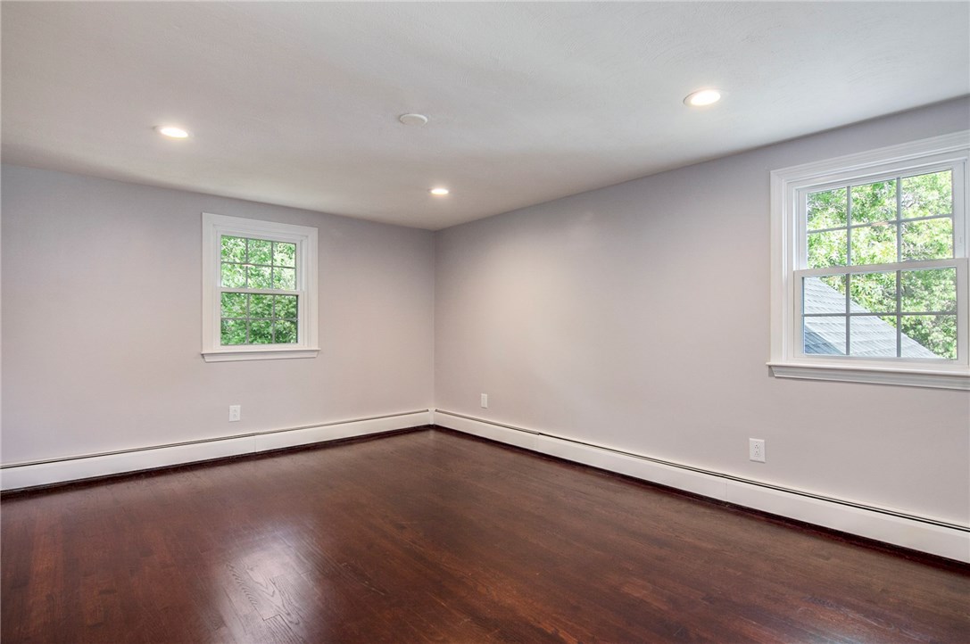 1 Enfield Road Warwick, RI 02886 - Photo 25 of 37 Gallery Image 25