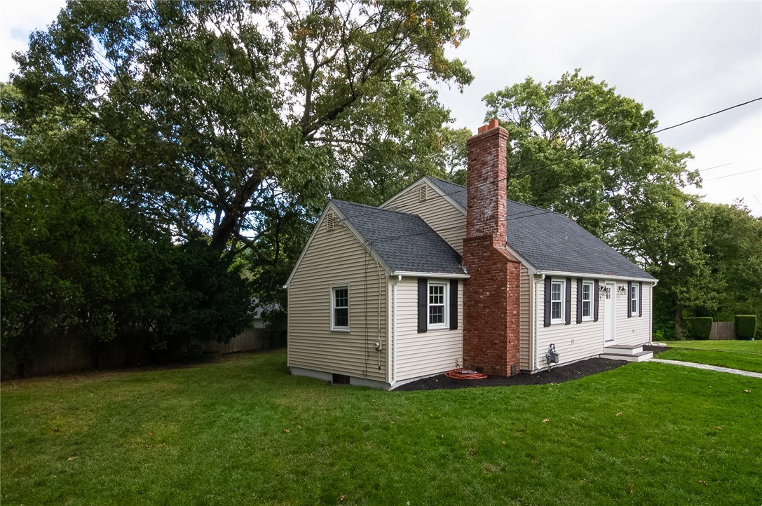 1 Enfield Road Warwick, RI 02886 - Photo 29 of 37 Gallery Image 29