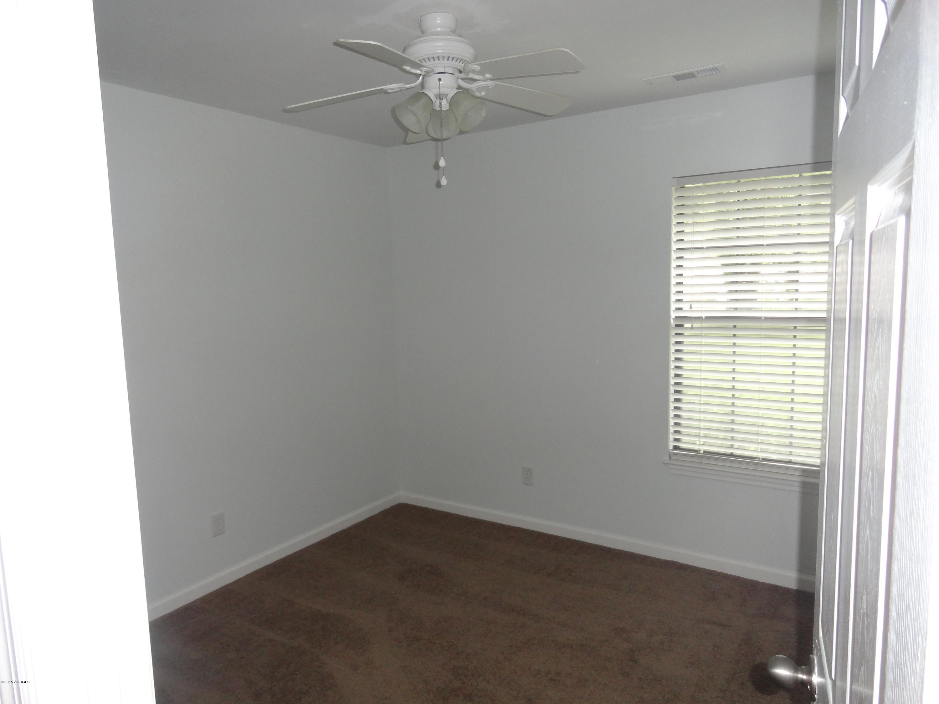 30 Springfield Road Beaufort, SC 29907 - Photo 9 of 11 Bedroom 3