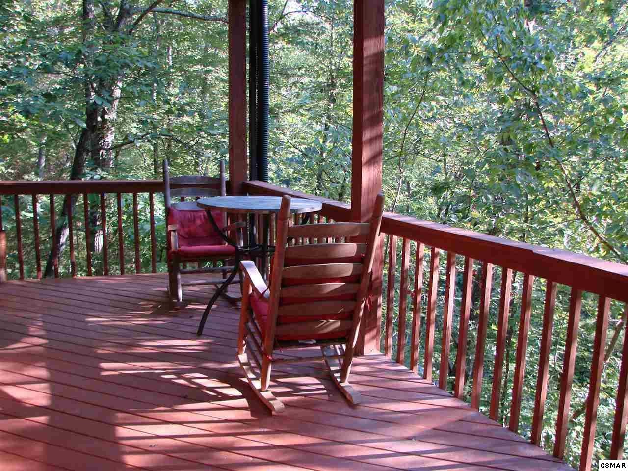 1633 Raccoon Den Way Sevierville, TN 37862 - Photo 25 of 29 Gallery Image 25