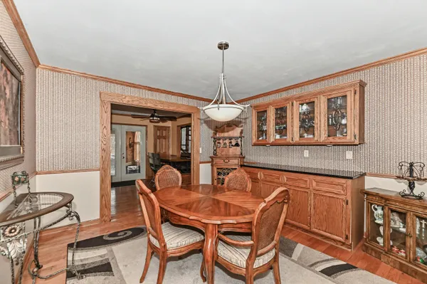 $549,900 | S94-w26995 Linden Court, Mukwonago, WI 53149