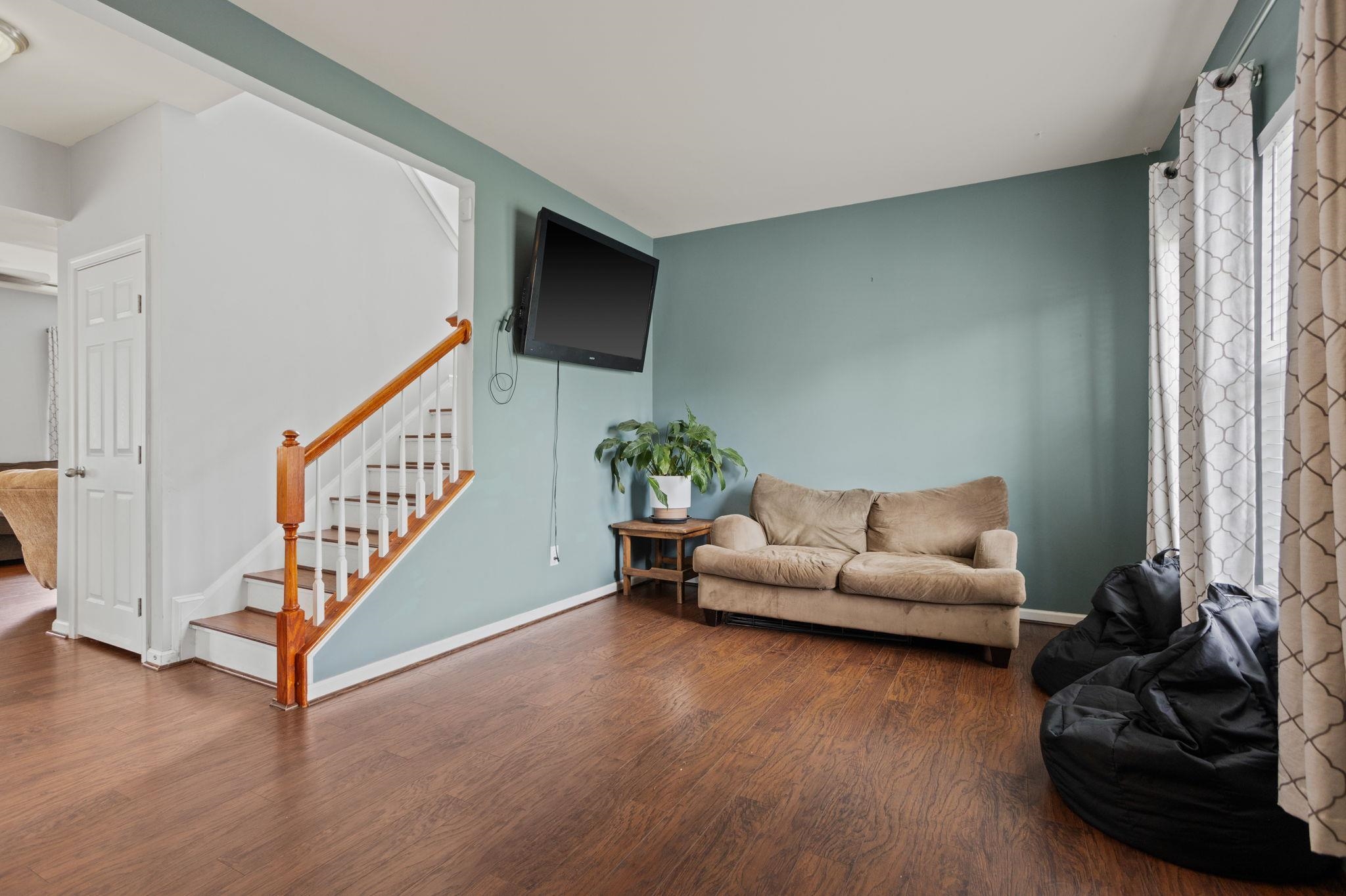 107 Castleton Circle Boiling Springs, SC 29316 - Photo 3 of 36