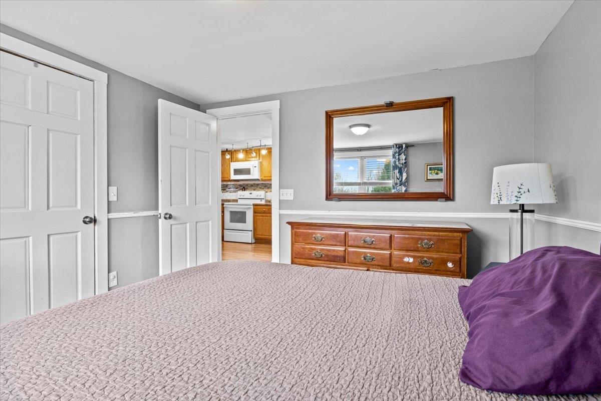 301 Ridgeview Drive Georgia, VT 05468 - Photo 17 of 23