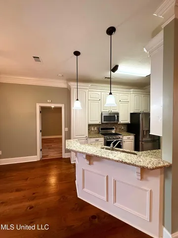 $2,000 | 352 Austin Circle, Brandon, MS 39047