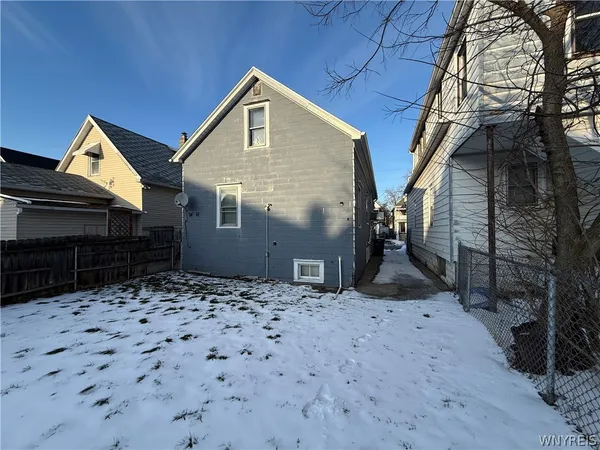 $179,900 | 228 Newfield Street, Buffalo, NY 14207