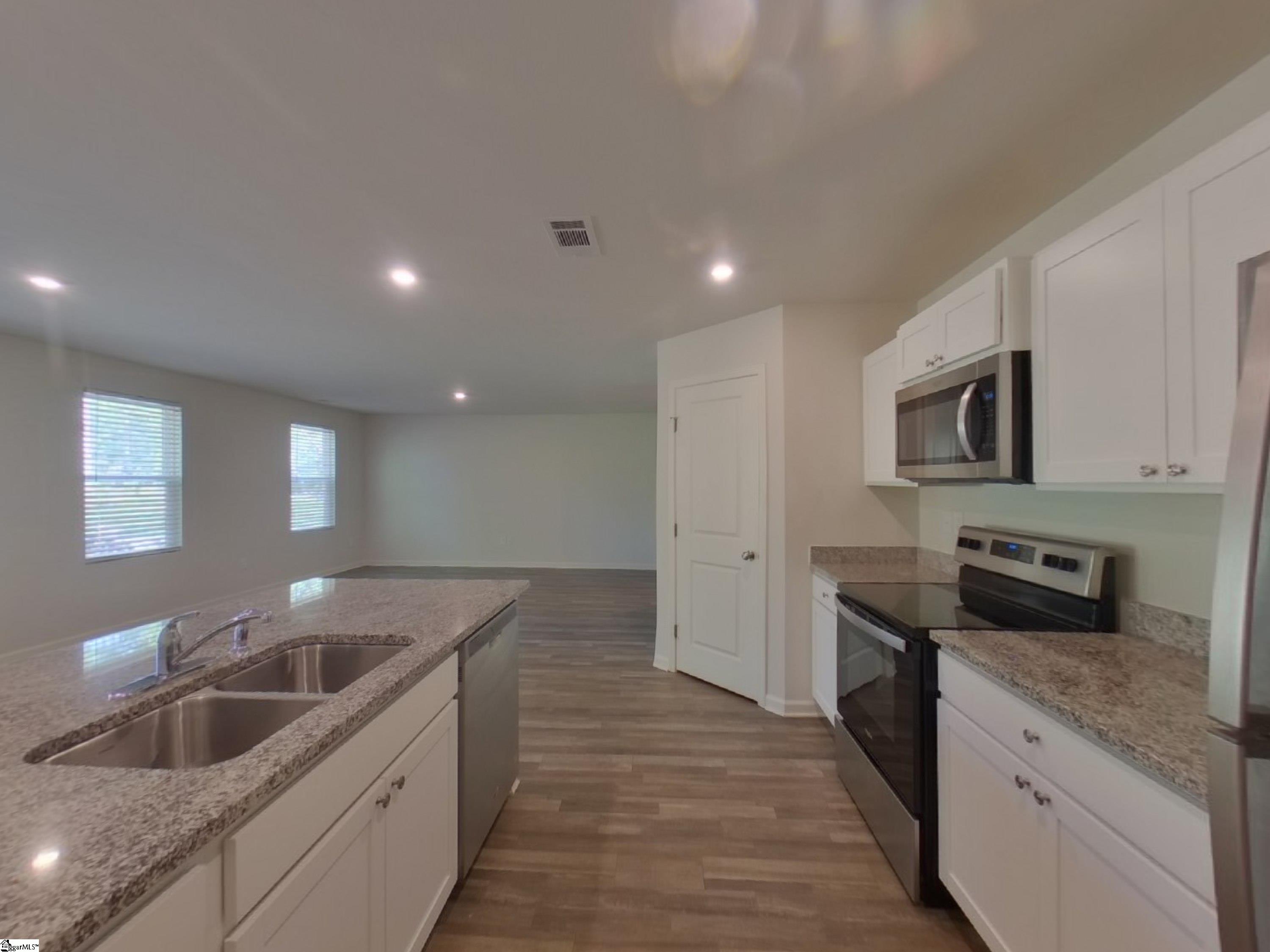 523 Dayspring Drive Inman, SC 29349 - Photo 5 of 18