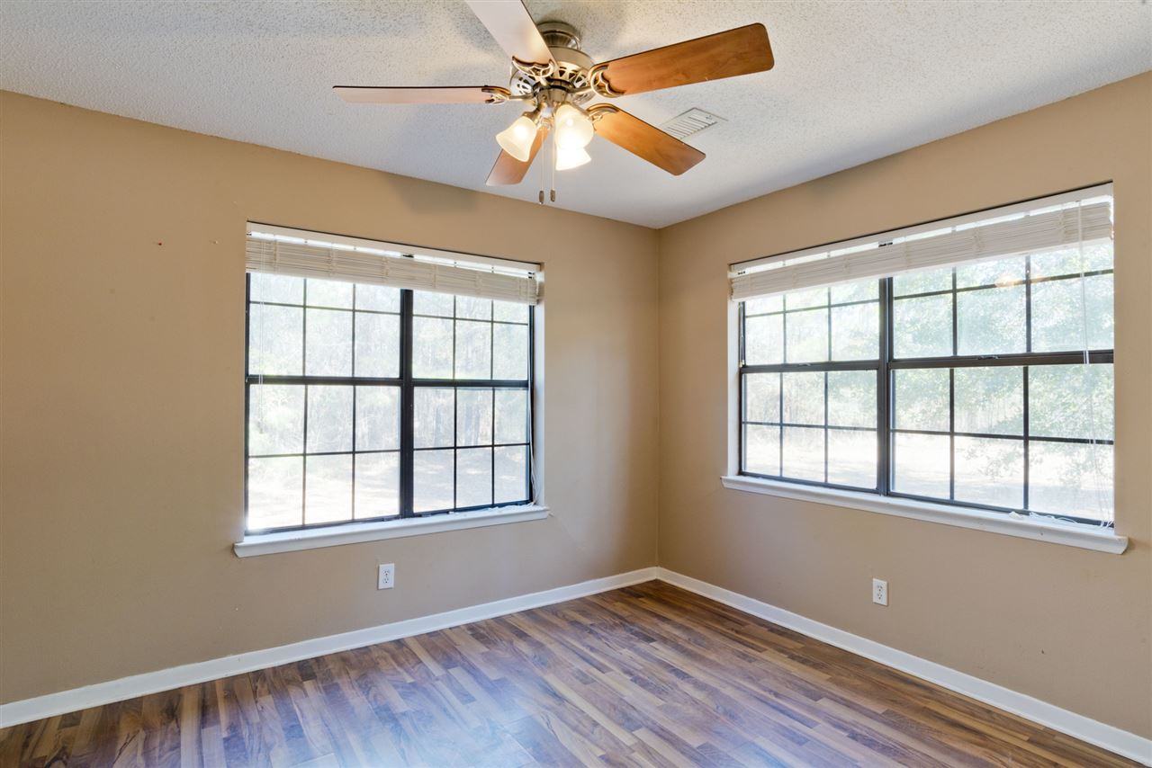 6524 Downs Road Foley, AL 36535 - Photo 11 of 28